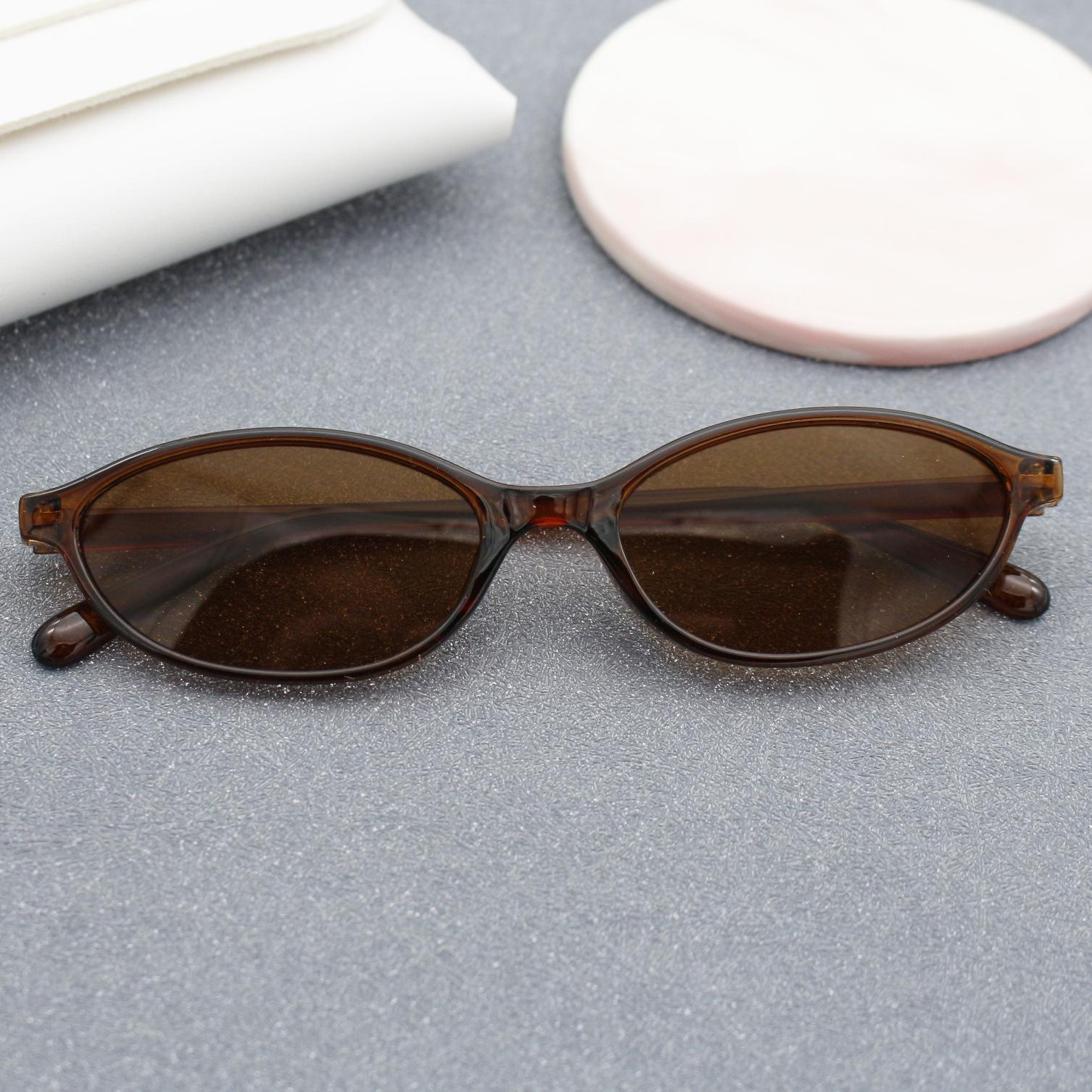 

Солнцезащитные очки Акриловые Овальные Солнцезащитные очки Кошачий глаз 14.2*14.3*3.1см Солнцезащитные очки с маленькой оправой Для улицы Мужские Отпуск