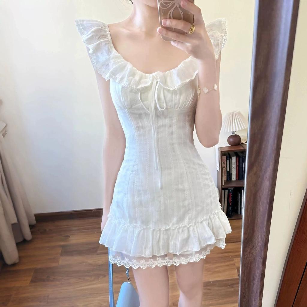 White Dress Women's Summer Beautiful First Love Small White Dress Summer Huge Beautiful Skirt Pure Waist Pinching a Word Short Skirt