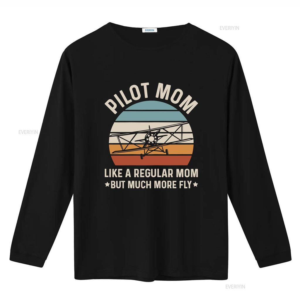 Airplane Captain Design for a Pilot Mom T Shirt vintage Washed Unisex designer clothes Top For Everyday Wear graphic Stylish