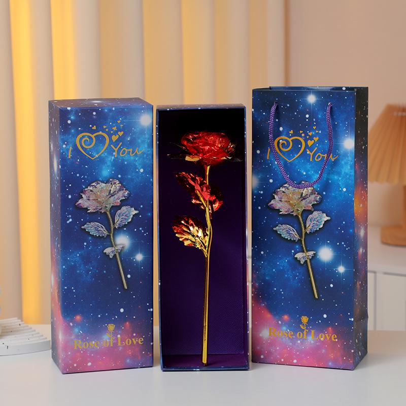 Φωτεινή Ανθοδέσμη με Τριαντάφυλλα από Φύλλο Χρυσού 24Κ: Διατηρημένα Τεχνητά Λουλούδια για την Ημέρα του Αγίου Βαλεντίνου, την Ημέρα της Μητέρας και τα Γενέθλια