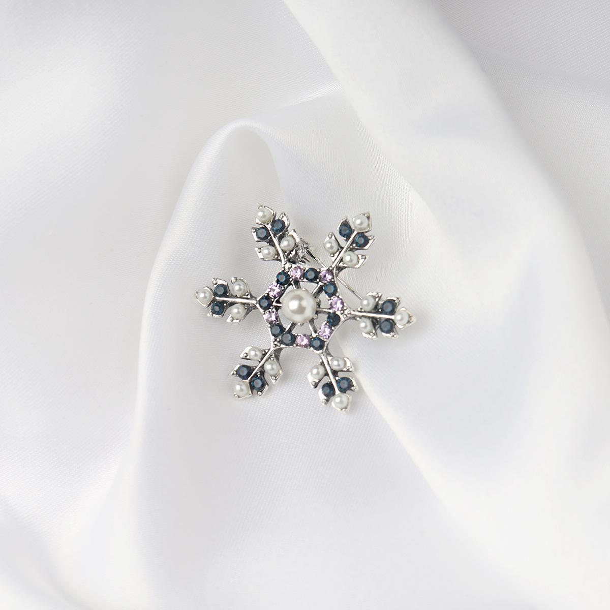 

Электронная коммерция Музыкальная нота Снежинка Морская звезда Брошь Сплав Женский костюм Корсаж Булавка Одежда