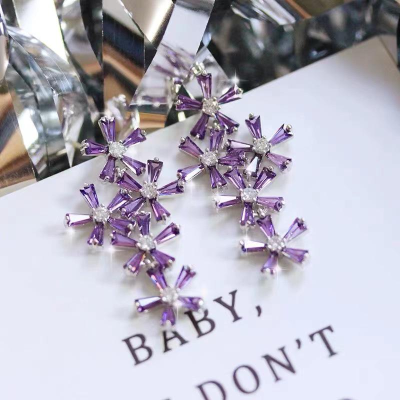 Purple Zircon Snowflake Stud Earrings: Elegant Niche Design for Women, Light Luxury & Celebrity Style Gifts