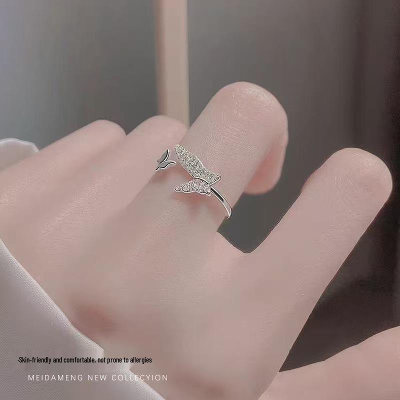 Adjustable Retro Butterfly Diamond Ring for Women - Unique Index or Middle Finger Jewelry