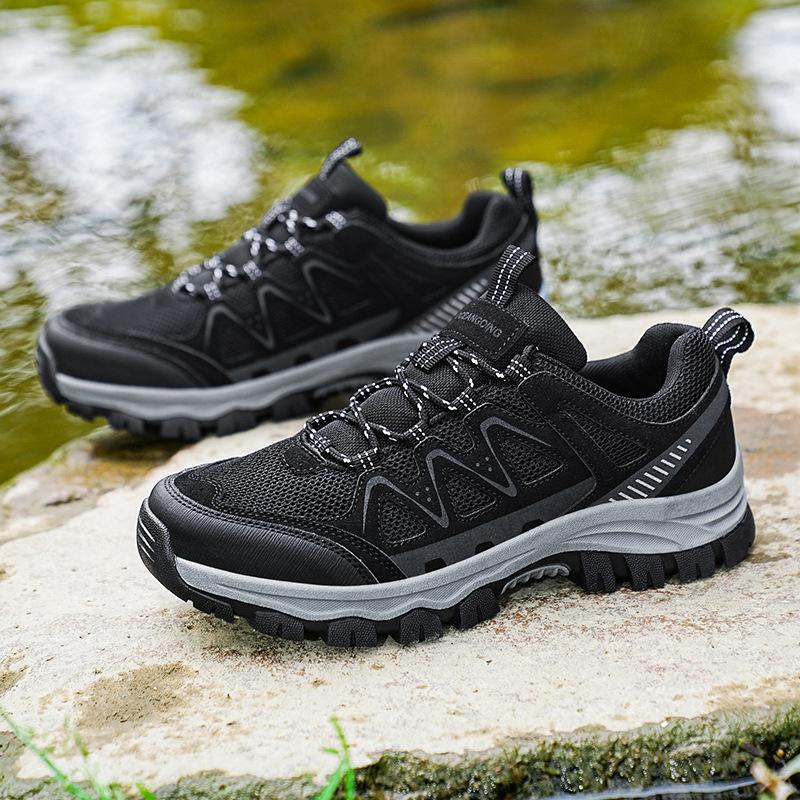 New Men's Mesh Shoes Non-slip Hiking Men's Shoes Breathable Large Size Outdoor Sports Running Off-road Shoes Men