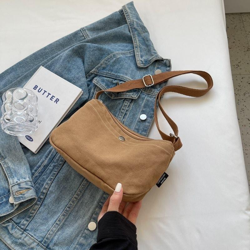 

Vintage Canvas Shoulder Bag For Women Stylish Ins Japanese Casual Versatile Design Available In Black White And Khaki Khaki
