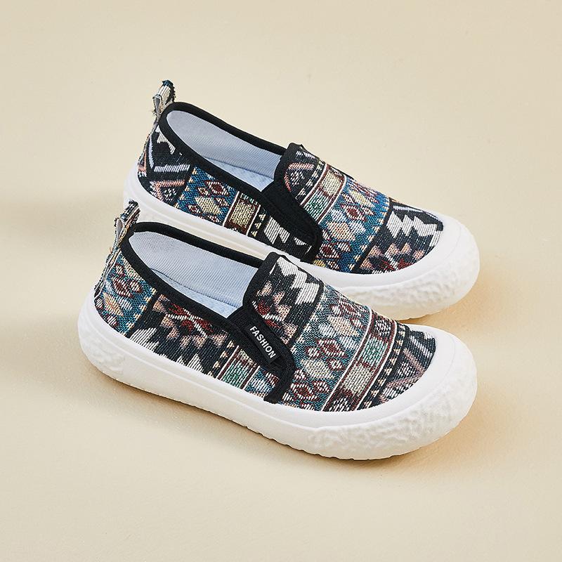 

Новые летние белые туфли для женской сетки дышащие увеличивающие рост на полуплатформе повседневные туфли 40