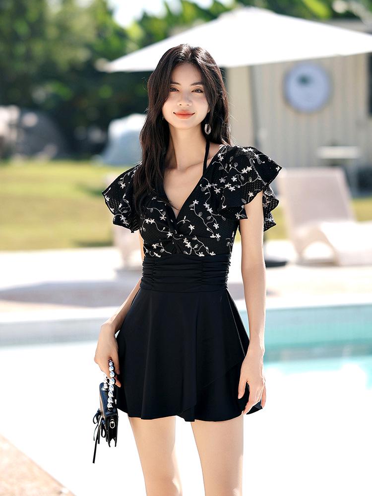 Women's High-Waisted Skirted One-Piece Swimsuit: Tummy Slimming Korean Fashion 2025 for Hot Springs and Swimming