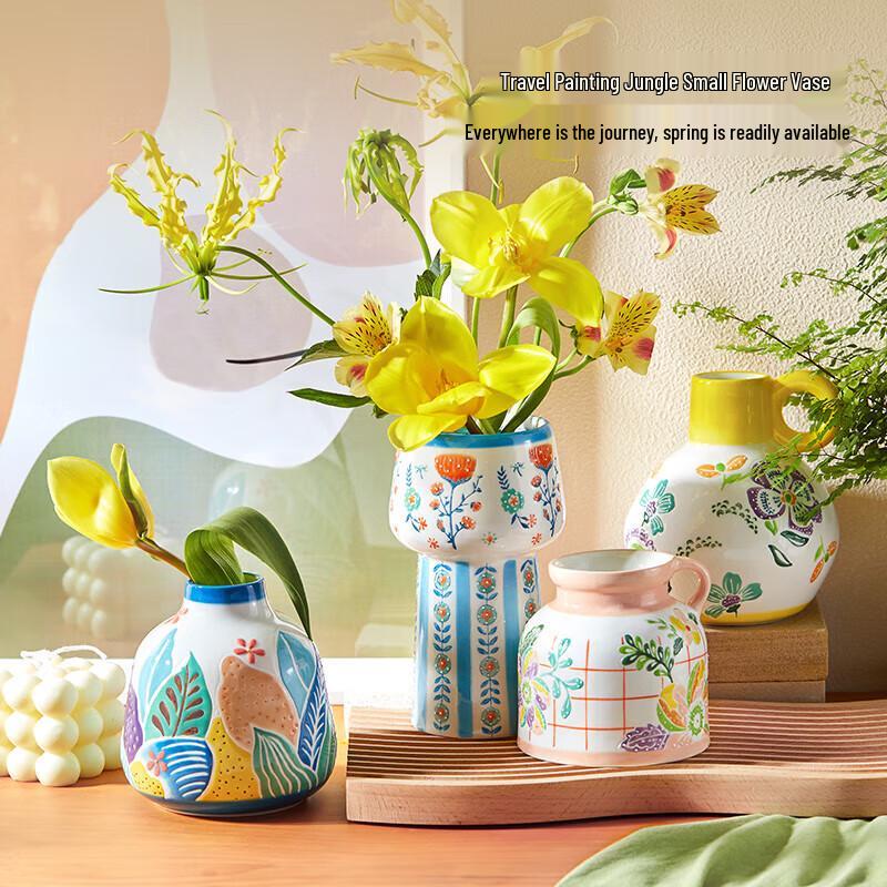 JOYYE Hand-Painted Ceramic Vases