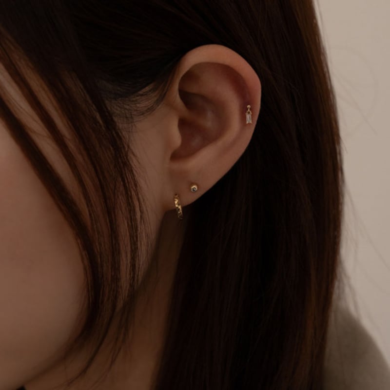 youngglow 14k drop square cubic piercing