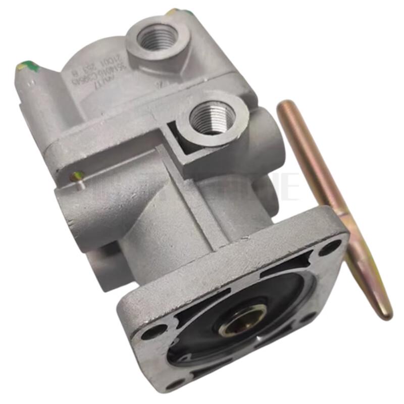 PENGHE EQ1083 Brake Master Cylinder
