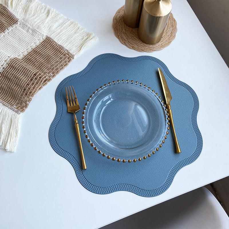 Imitation leather placemat PVC mat Nordic style 18cm round plate mat hotel creative edge pressing plate mat coaster