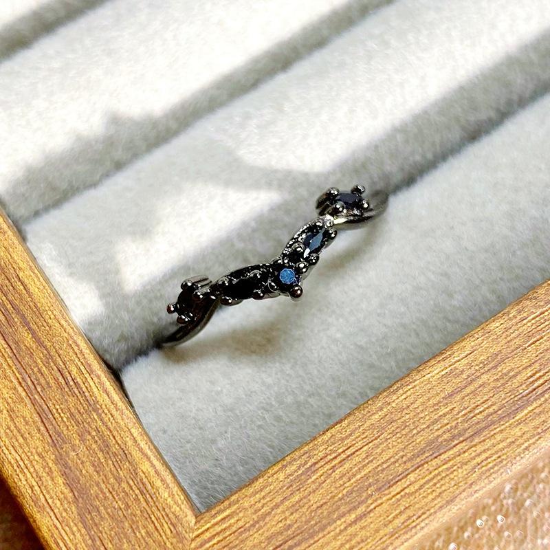 Dark Punk Personality Bow Love Zircon Stacked Open Ring Niche Genderless Style High Sense Ring