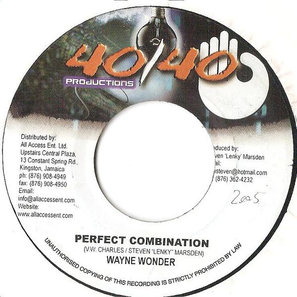 

7-дюймовая пластинка WAYNE WONDER - Perfect Combination NONE 40/40 Productio 2005 Ямайка Регги, Ска и Даб Б/у