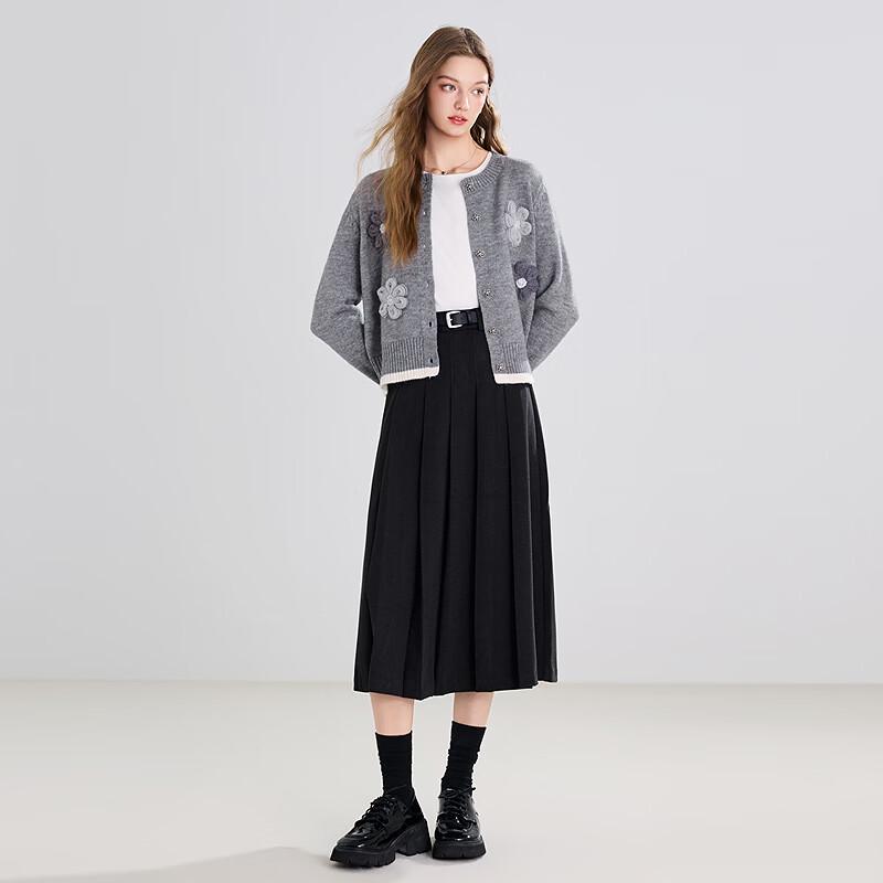 Betu Women's 3D Floral Knitted Cardigan