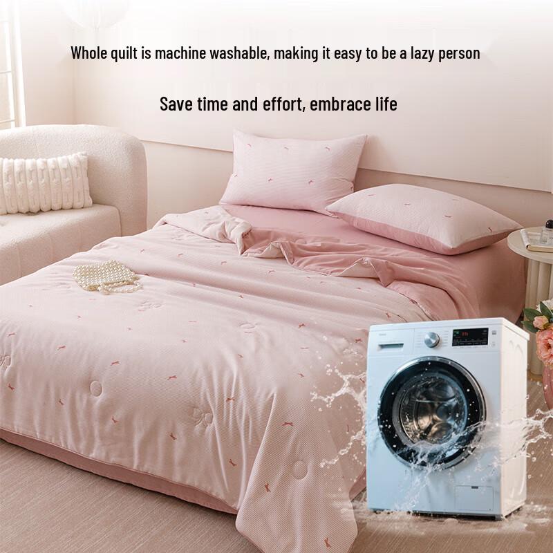 Heilan Home Soy Fiber Lightweight Summer Quilt