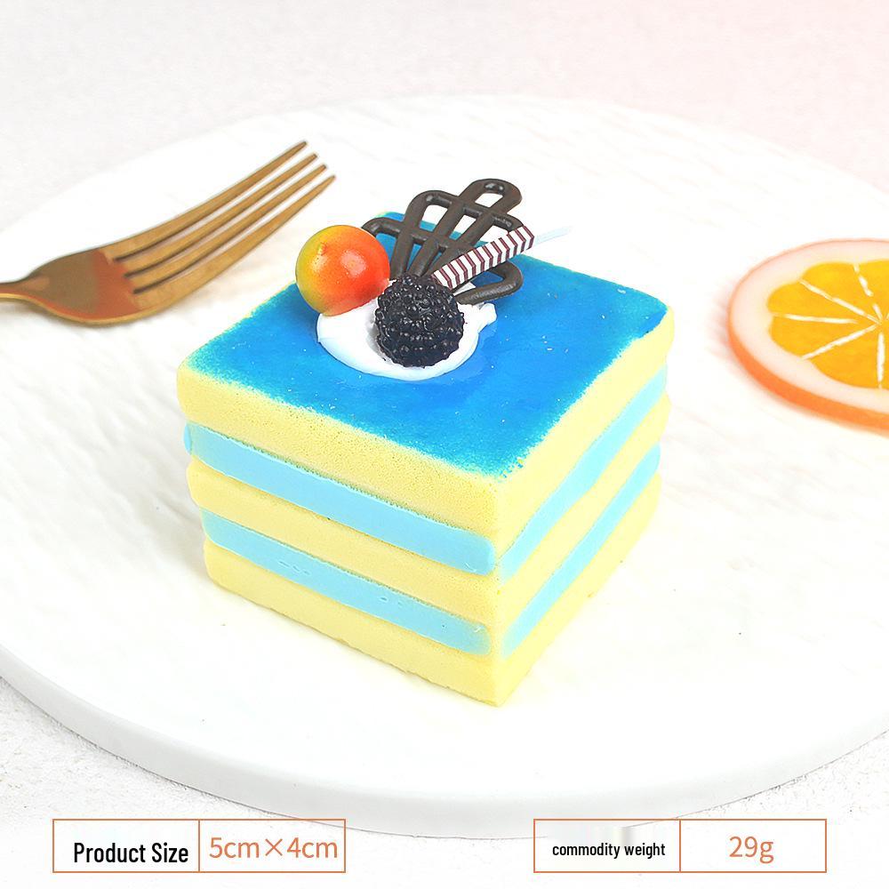 Simulated Cake Model Fridge Magnet: Soft PU Fake Cream with Fruit Display