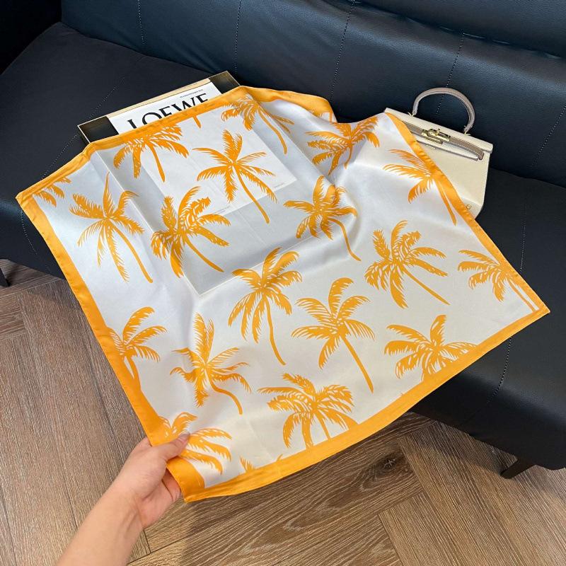 New 71 * 71cm Korean version small square scarf women's silk scarf spring and summer thin sunscreen scarf neck protection tied bag headband scarf