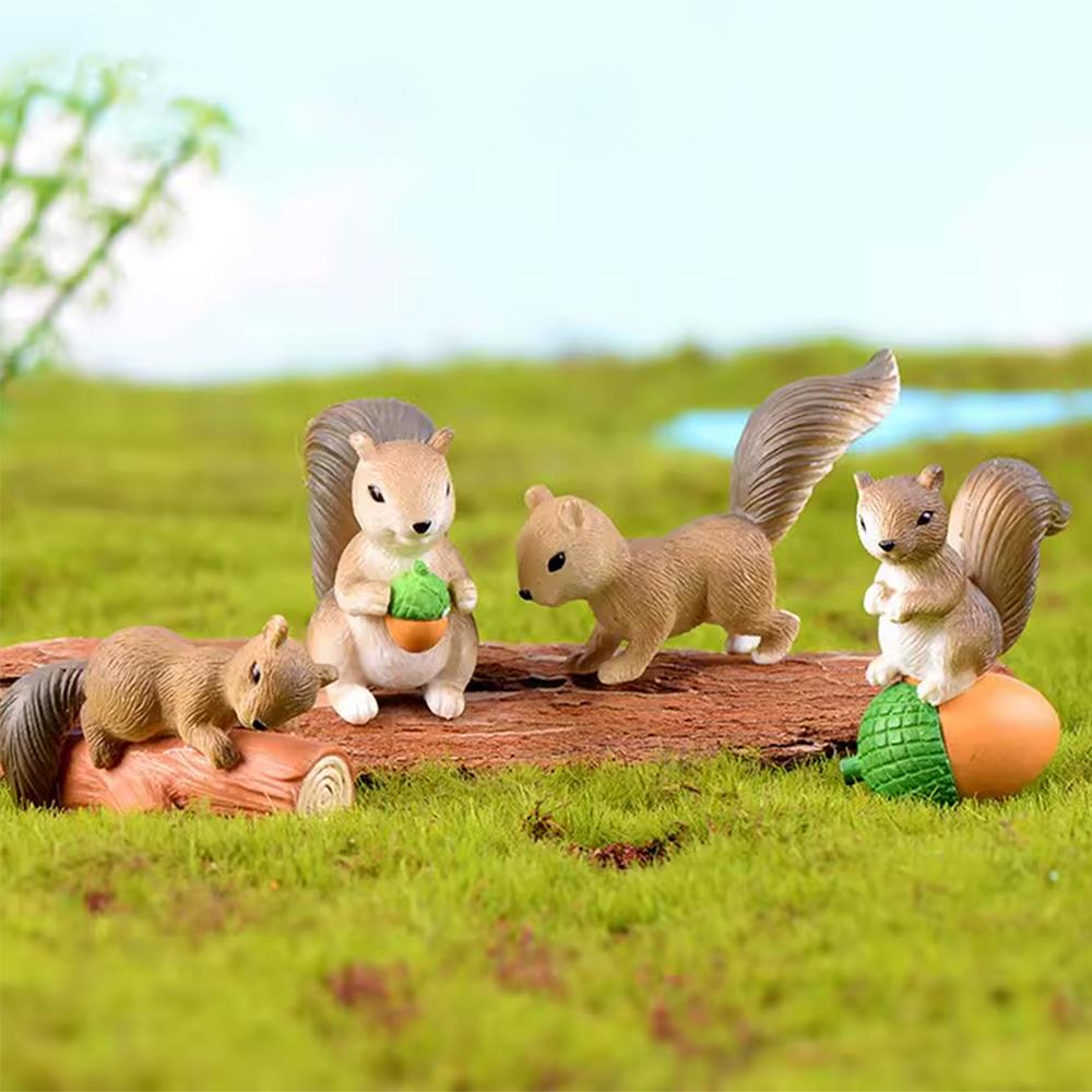 4Pcs/Set Squirrel Miniature Garden Accessories Squirrel Model Landscape Decoration