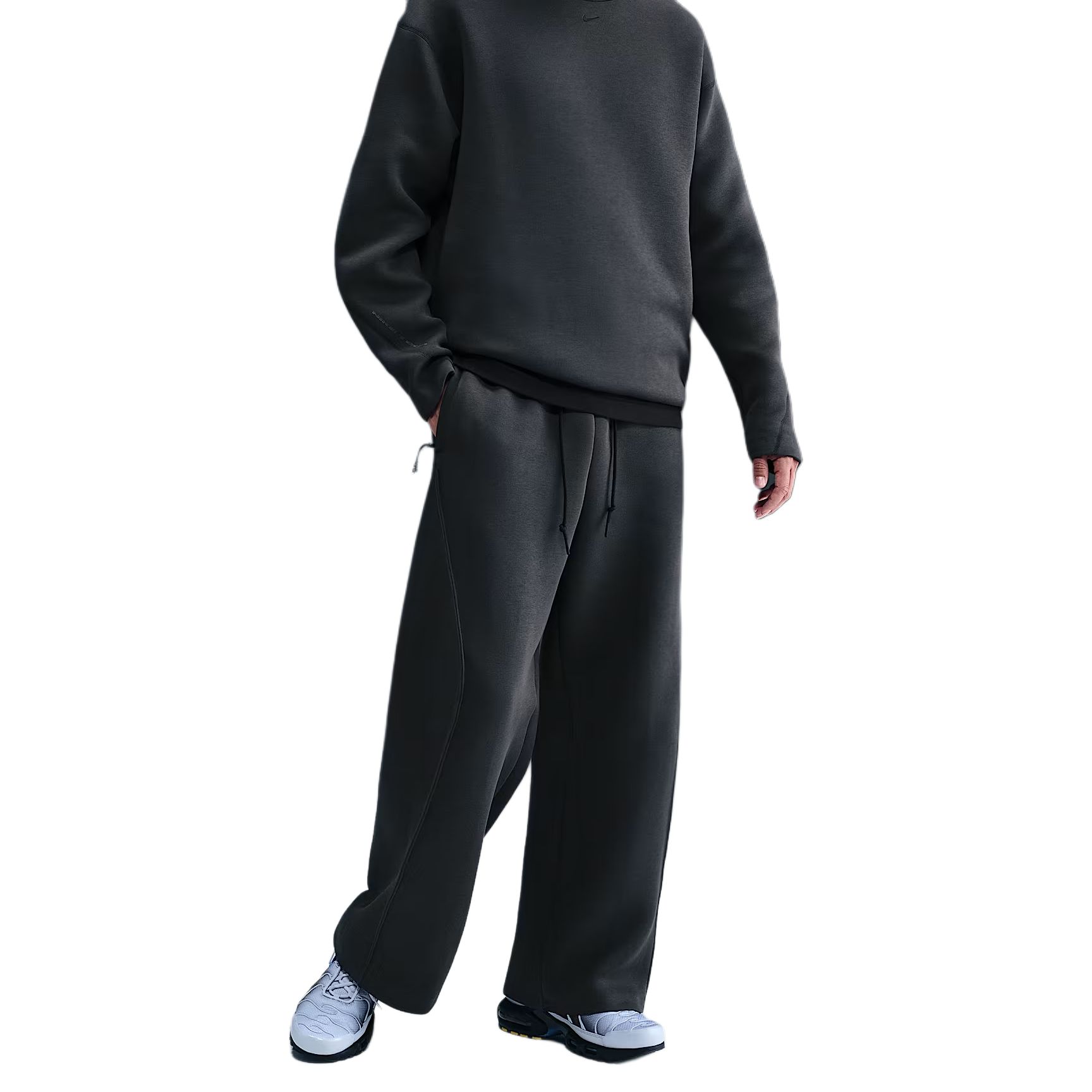 Nike Tech Men s Fleece Loose-Fit Open Hem Pants HV6542-060 L
