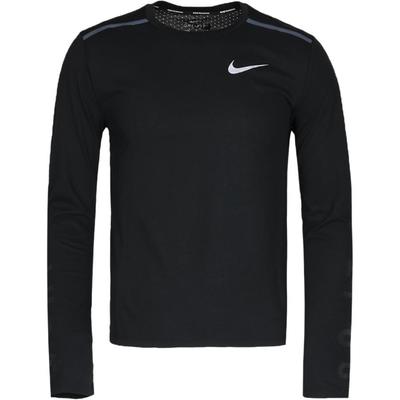 Warme Kleidung – Pullover & Langarmshirts