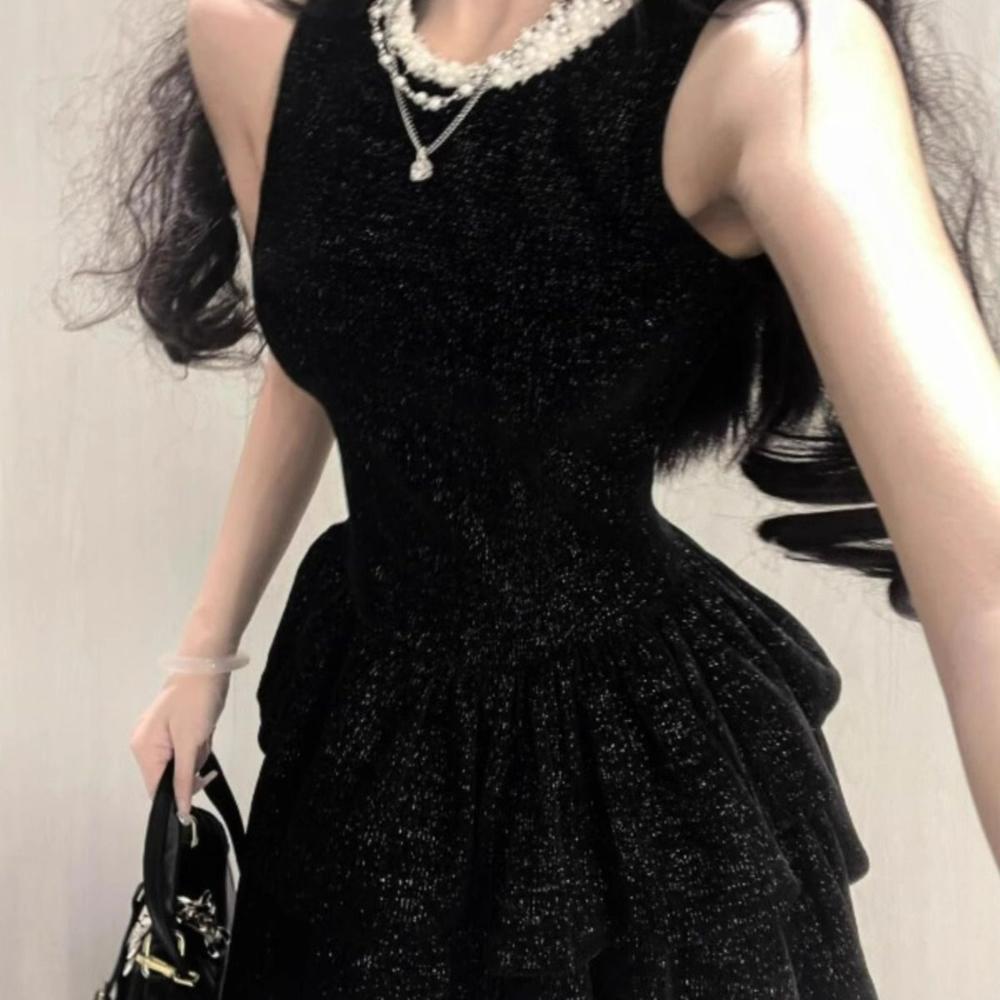 Rich Daughter French Sleeveless Dress Casual Style New Birthday Dress Hepburn Style Temperament Small Black Dress