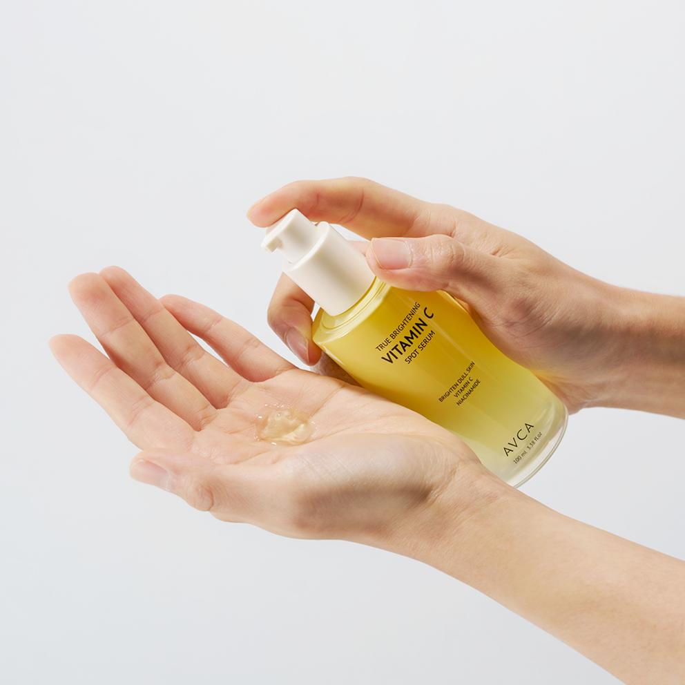 Serum Iluminador Abkha True con Vitamina C para Manchas, 100 ml