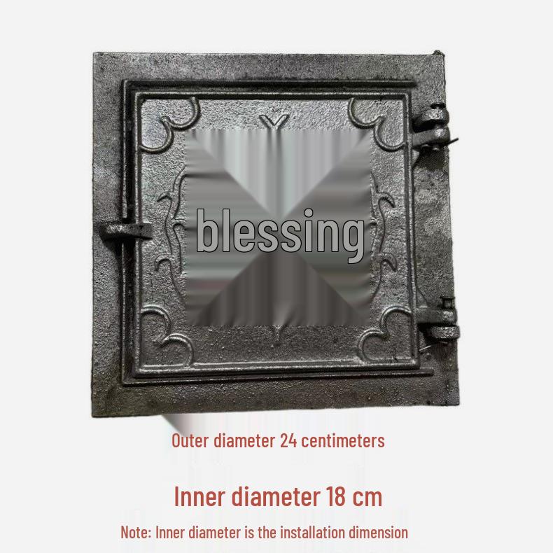 Старомодная чугунная дровяная печь с подогреваемым землей ложем и дверцей для приготовления пищи