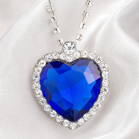 Collier Pendentif Cœur Bleu, Collier Cœur Fausse Pierre Diamant, Bijou Romantique Scintillant Cadeau pour Femme Épouse Petite Amie Accessoire de Soirée