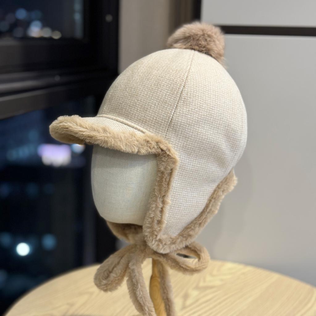 New Ear Protection Hat for Women In Winter Thickened Fur Ball Lei Feng Hat Cycling Windproof Hat Warm Northeastern Hat Cute Korean Version Trendy