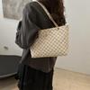 2026 Women's Retro Chain Shoulder Tote - Fashionable, Large Capacity Handbag for Commuters