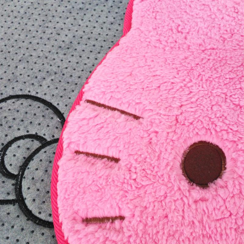 Cartoon-Tierform Saugfähige Plüschoberfläche Bodenmatte für Badezimmer