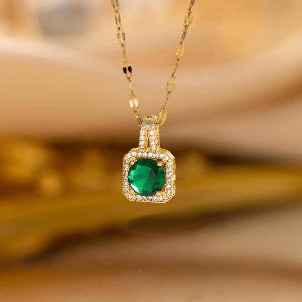 Elegant Luxury Full Zircon Copper Micro Inlaid Necklace Women Simple Exquisite Collarbone Chain Necklace