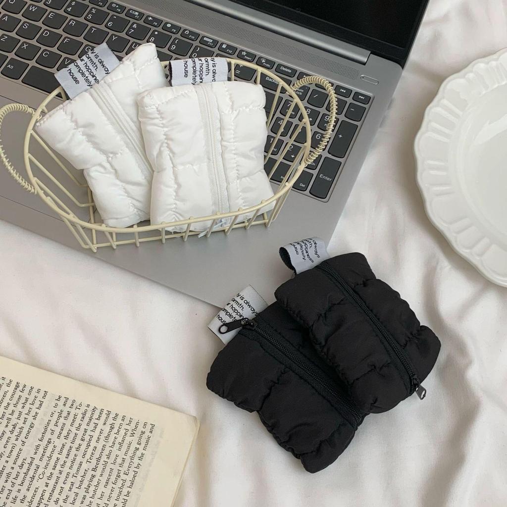 Ins Cloud Zero Wallet: Stylish Mini Card Holder & Hand-Held Storage Bag with Hanging Feature