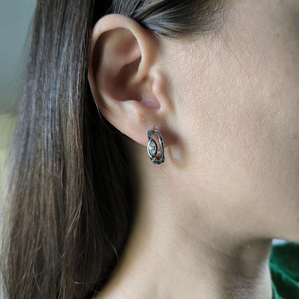 Серебряные серьги с фианитами (2187509)