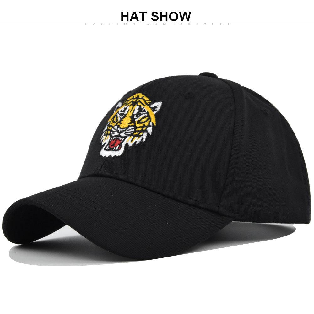 Baseball Cap Animal Tiger Embroidered Duckbill Cap Sun Shading Cotton Material
