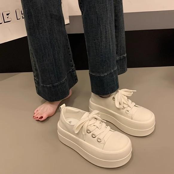 Versatile round head platform popular muffin canvas shoes women's 2025 spring new big head casual board shoes flow