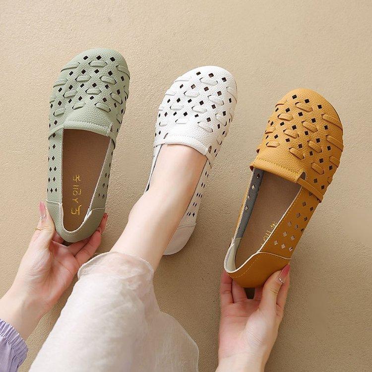 2025 Summer New Breathable Hollow Single Shoes Super Soft Doudou Shoes Soft Sole Soft Surface One Pedal Flat Bottom Shallow Mouth Single Shoes