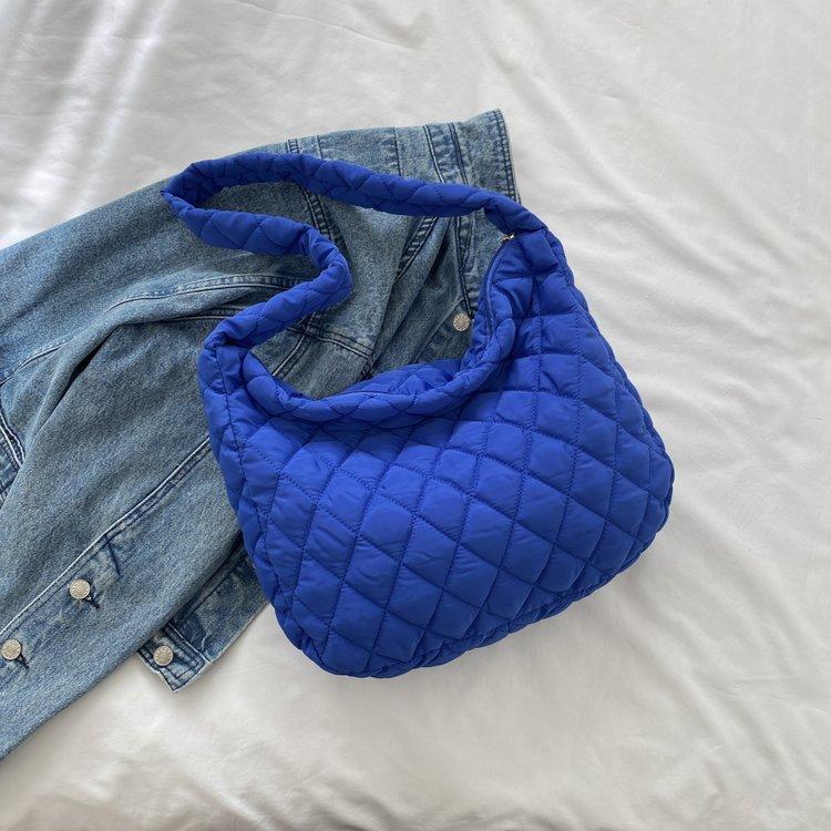 Sac à vêtements en coton grande capacité, sac bandoulière, sac de travail, nouveau sac à bandoulière automne et hiver, sac nuage personnalisé décontracté pour femme