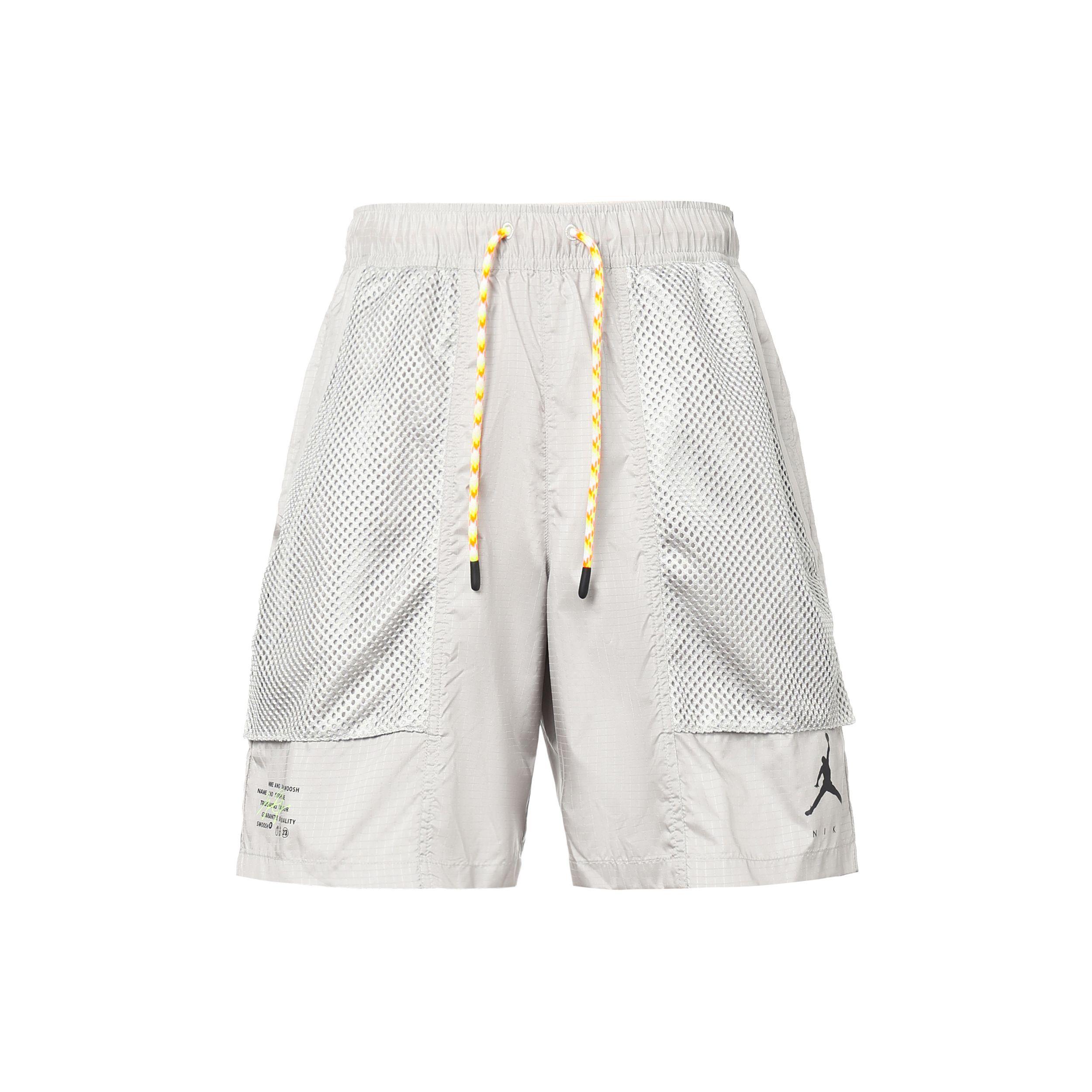 

Мужские шорты Jordan Jumpman в сетку с принтом и карманами, серые DM1407-012 L