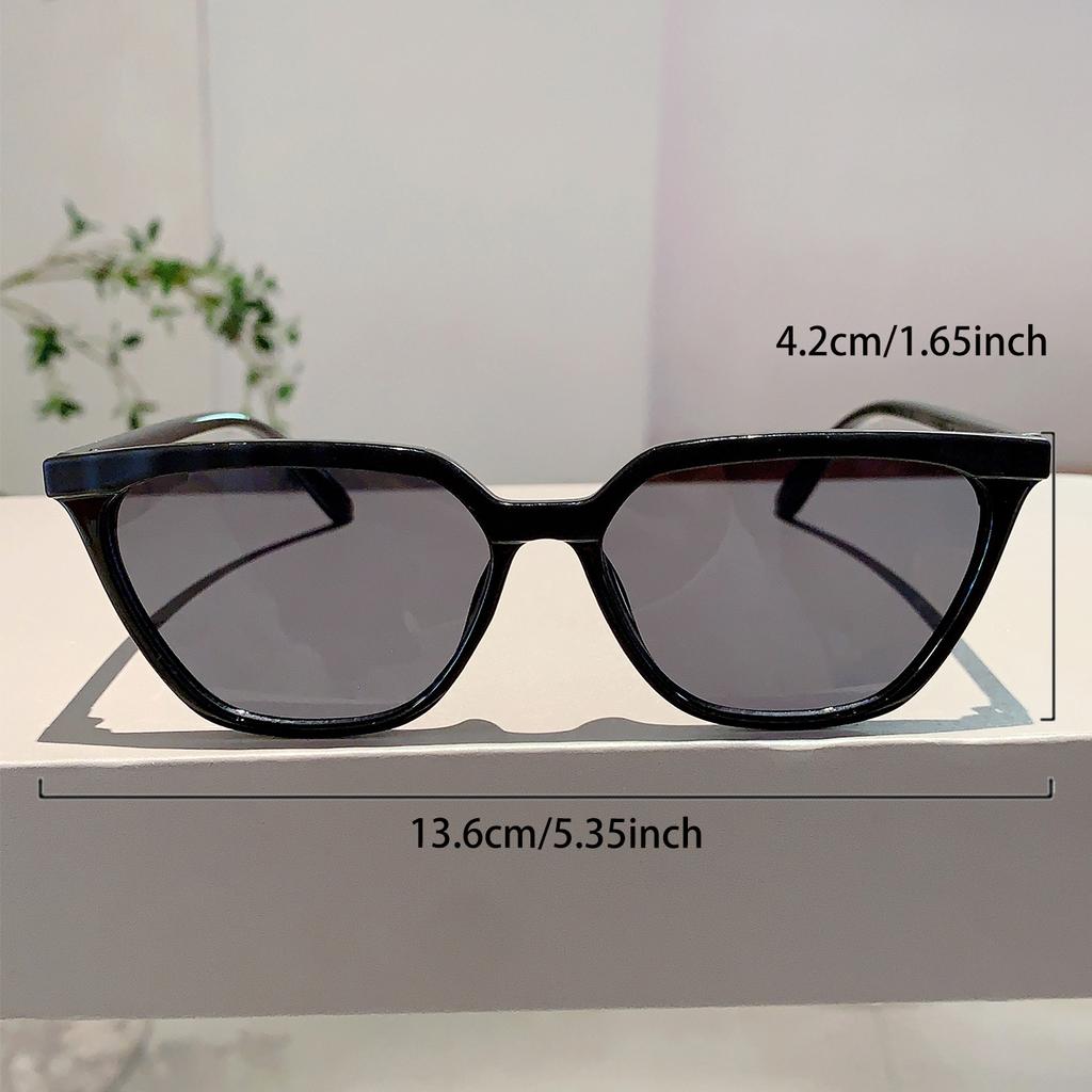 Stylish Cat Eye Shades Fashion Black Oversize Sunglasses Outdoor Decoration Women's Sun Glasses for Driving Travelling