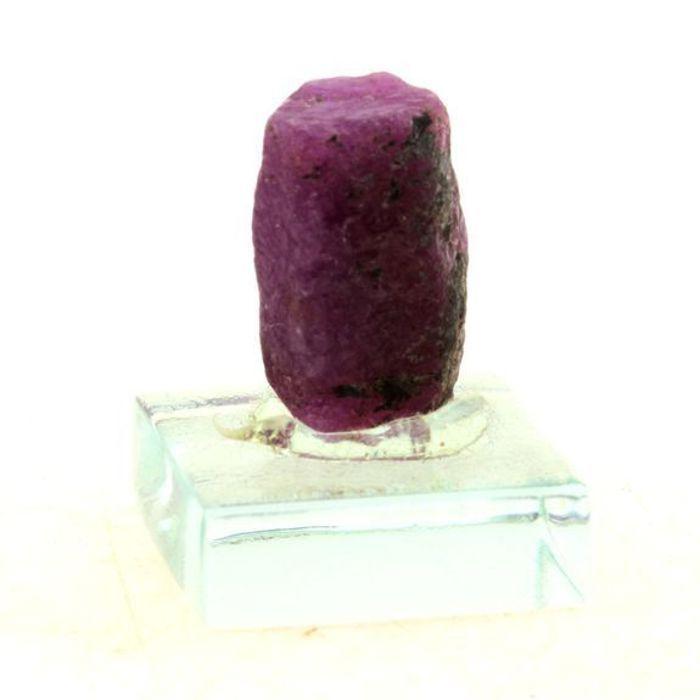 Pierres et Minéraux. Rubis. 82.03 ct. Madagascar.