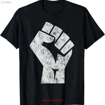 Großer Weißer erhobener Faustgruß der Einheit Solidarität Widerstand T-Shirt vintage gewaschen streetwear Stilvolles Grafikdesign Weich Unisex
