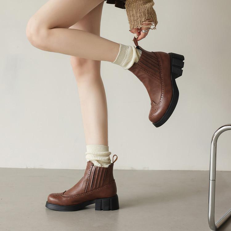 Women's shoes European and American large-size women's boots round head low-heeled Martin boots leather boots versatile soft-soled low boots