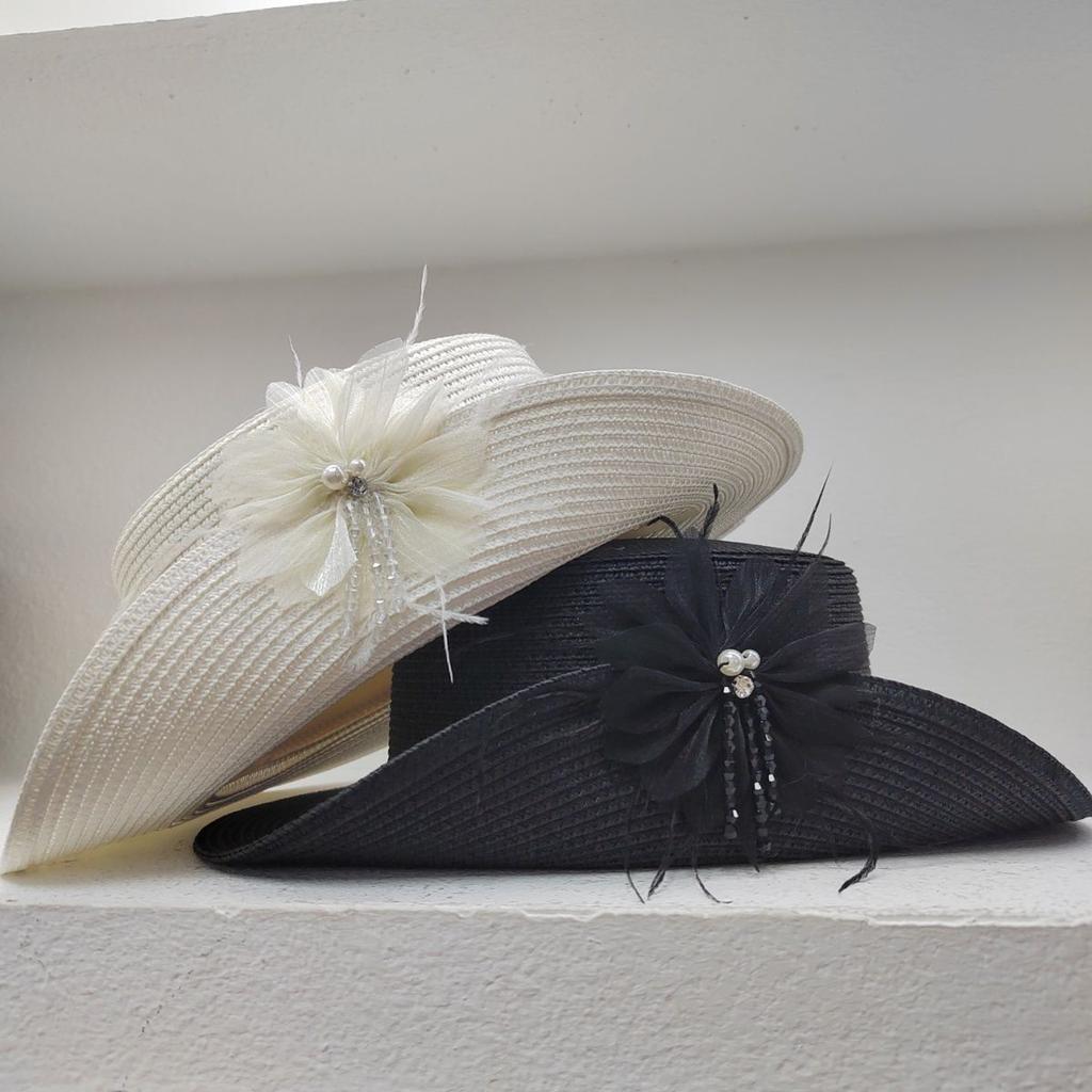 Summer Elegant Top Hat Grass Hat Versatile Pearl New Fashion Sunscreen and Sunshade Hat Flower Hat Beach
