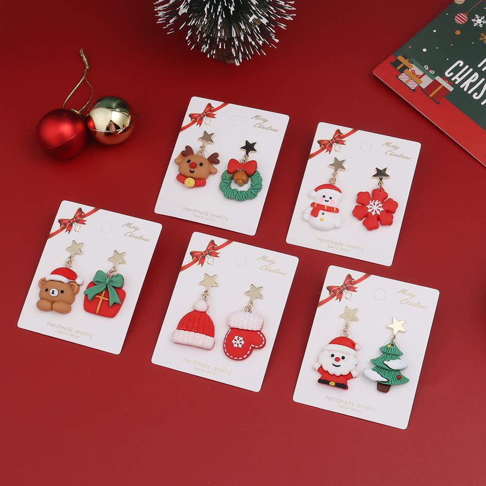 A Pair Resin Earrings Christmas Series Little Bear Hat Elk Multi Style Pendant For Jewelry Making Diy Women's Cute Earrings Gift