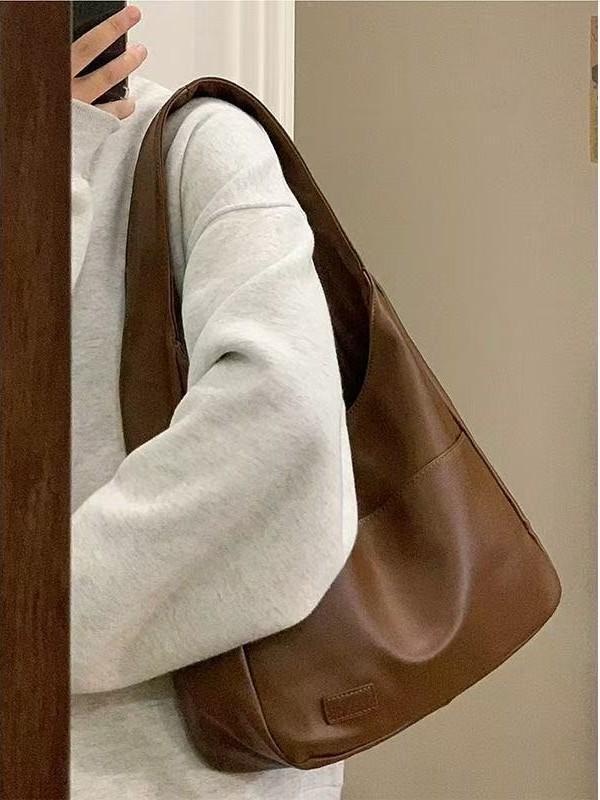 2023 Women's Large Capacity Soft Leather Bucket Tote - Autumn/Winter Shoulder Bag for College and Commute