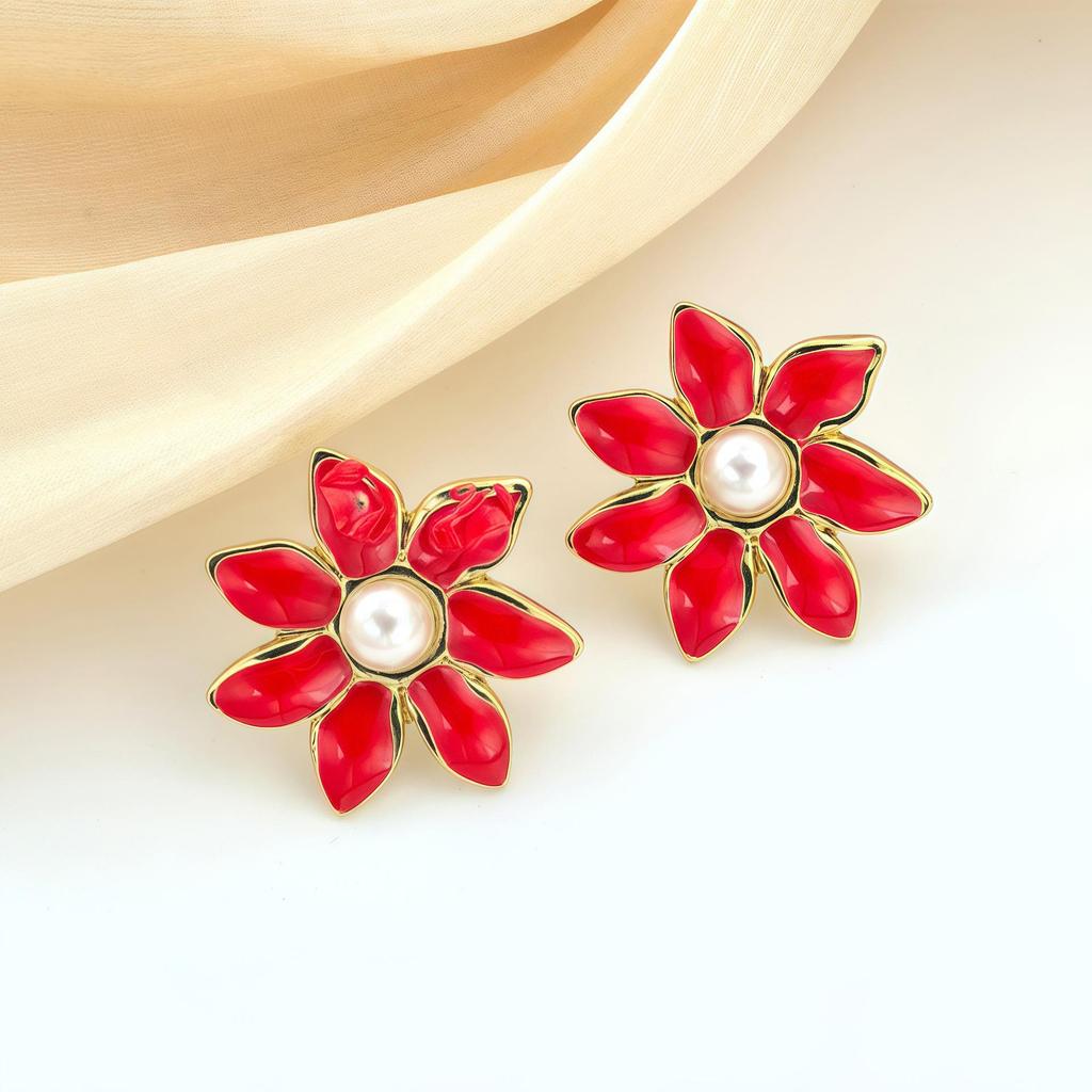 Elegant Vintage-Style Pearl and Flower Drip Earrings for Women, Luxurious Stainless Steel Design