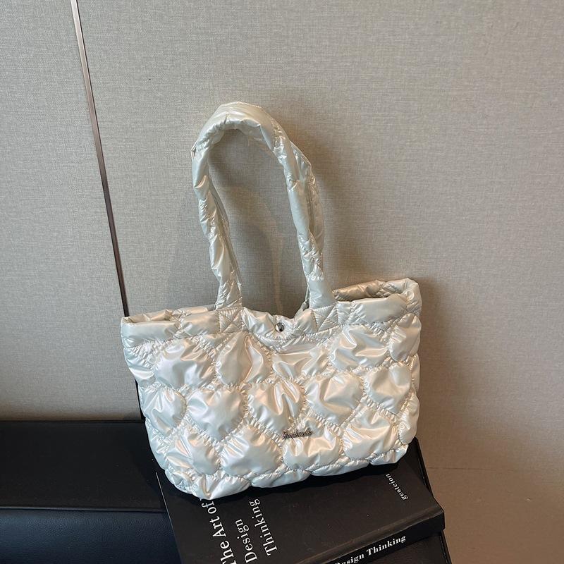 Fashion Underarm Bag Autumn and Winter New Cotton Bag Large Capacity Leisure Commuting Shoulder Tote Bag