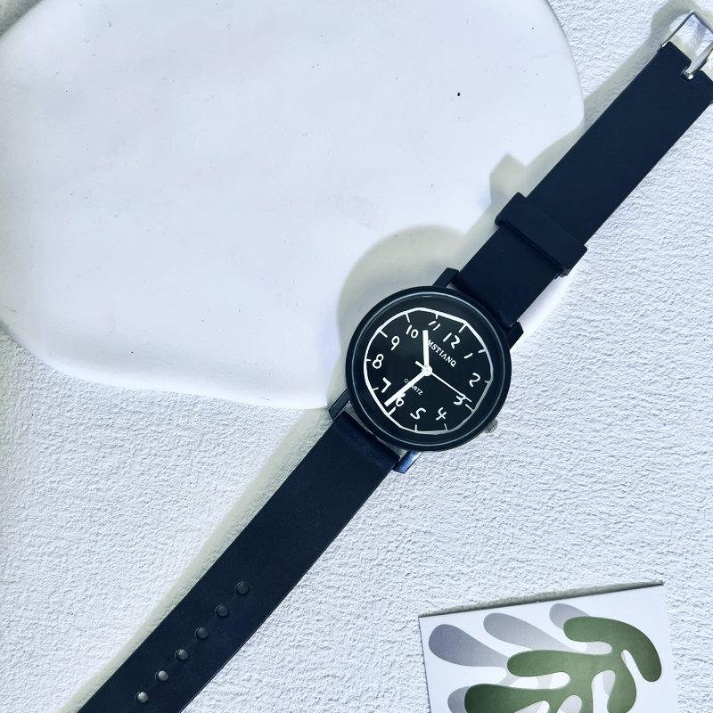 

Cold Wind Test Special Watch For Boys And Girls, Junior High School Students, Trend Personality Niche Design Quartz Watch