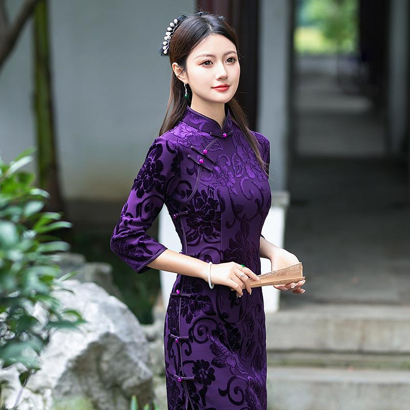 Purple Mother Dress National Style New Chinese Long-sleeved Cheongsam Improved Young Women's High-end Sense Retro Spring and Autumn